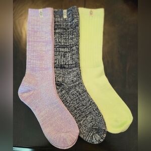 #041 UGG UNISEX BUNBLE 3 Pairs Of Casual Socks in Purple, Gray, and Yellow